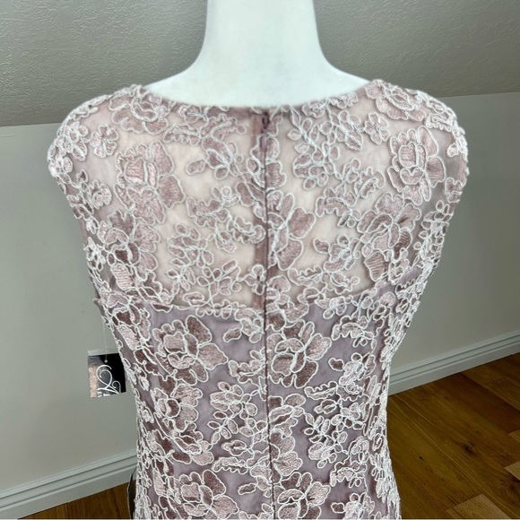 Alex Evenings Wisteria Rose Lace Cap Sleeve Maxi Gown with Shawl Size 12 - Picture 14 of 14